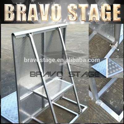 Bravo Stage Screw Lock Crowd Barrier